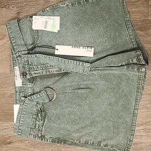 Anne Klein pleated shorts